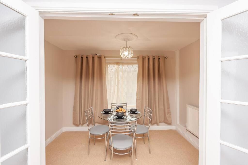 Leed City Centre - Armley Wortley Leeds  Luaran gambar